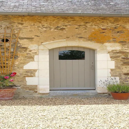 Nyaraló In Angers With Private Garden *