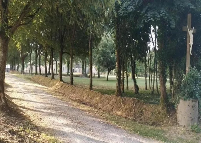 Holiday Home In Angers With Private Garden *